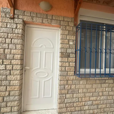 One Bedroom Fully Equipped Apartment *